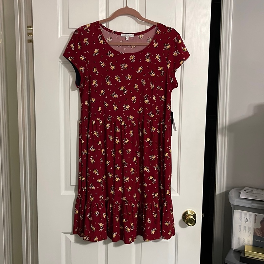 NWT wine flower print baby doll dress with cap sleeves